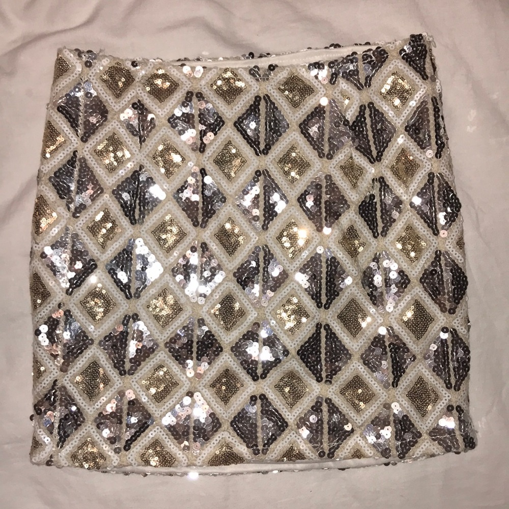 fitted sequin skirt